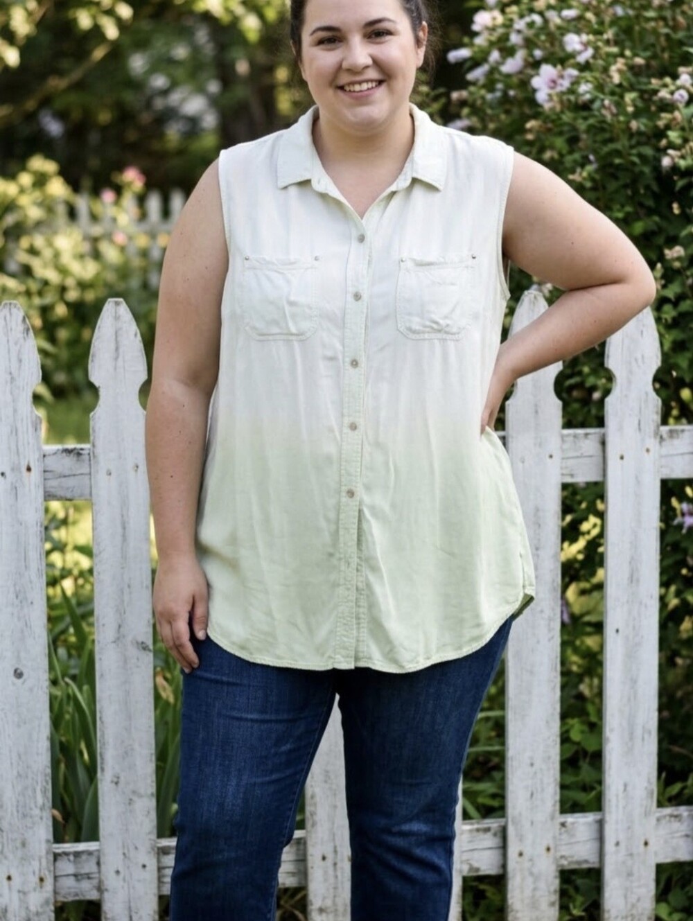Avenue Sleeveless Ombre Button Down Shirt Top Size 22/24